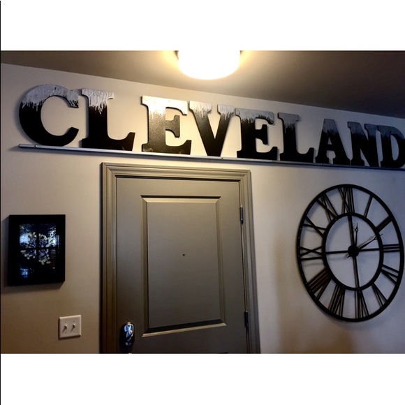 Meet your Posher, Lissa - Picture 2 of 2